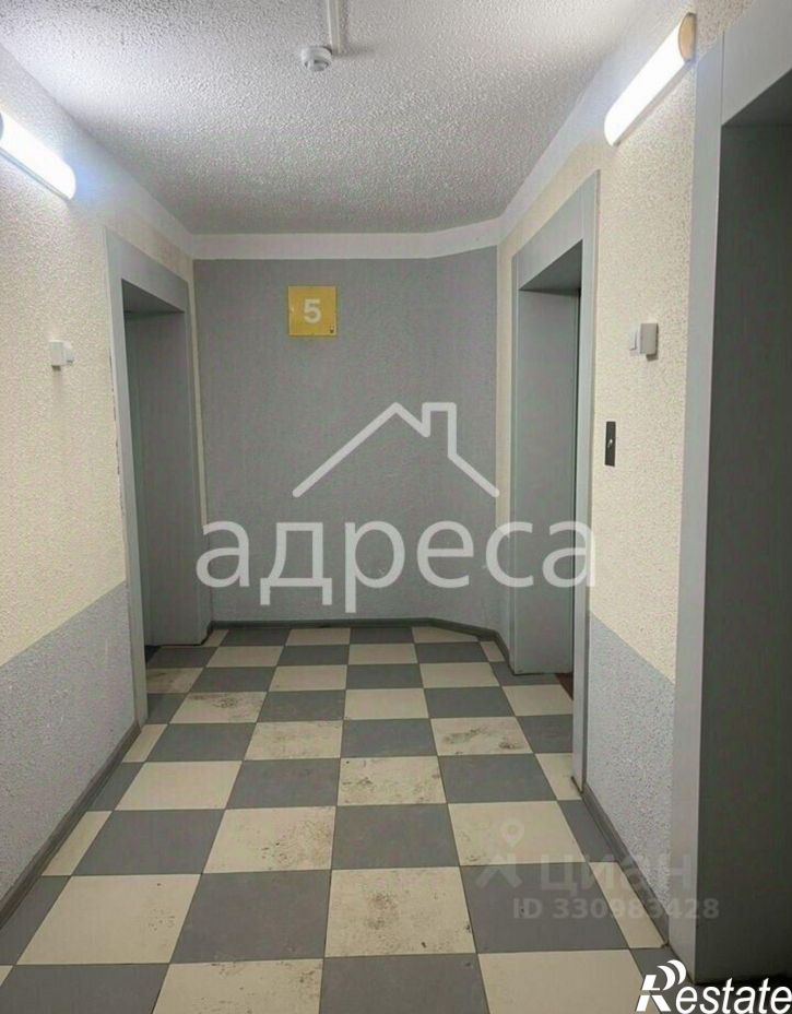 3-комн квартира Революционная улица, 101Б,  д. 101Б