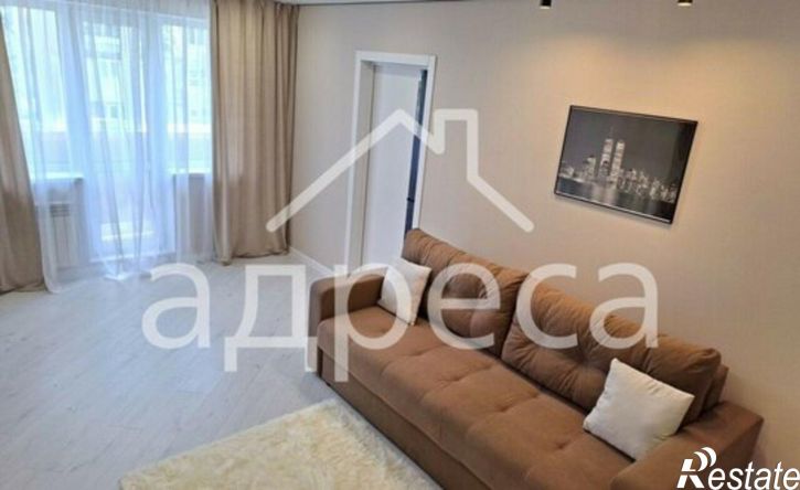 2-комн квартира улица Георгия Ратнера, 13,  д. 13