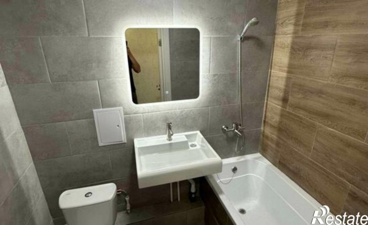 2-комн квартира Запорожская улица, 45,  д. 45