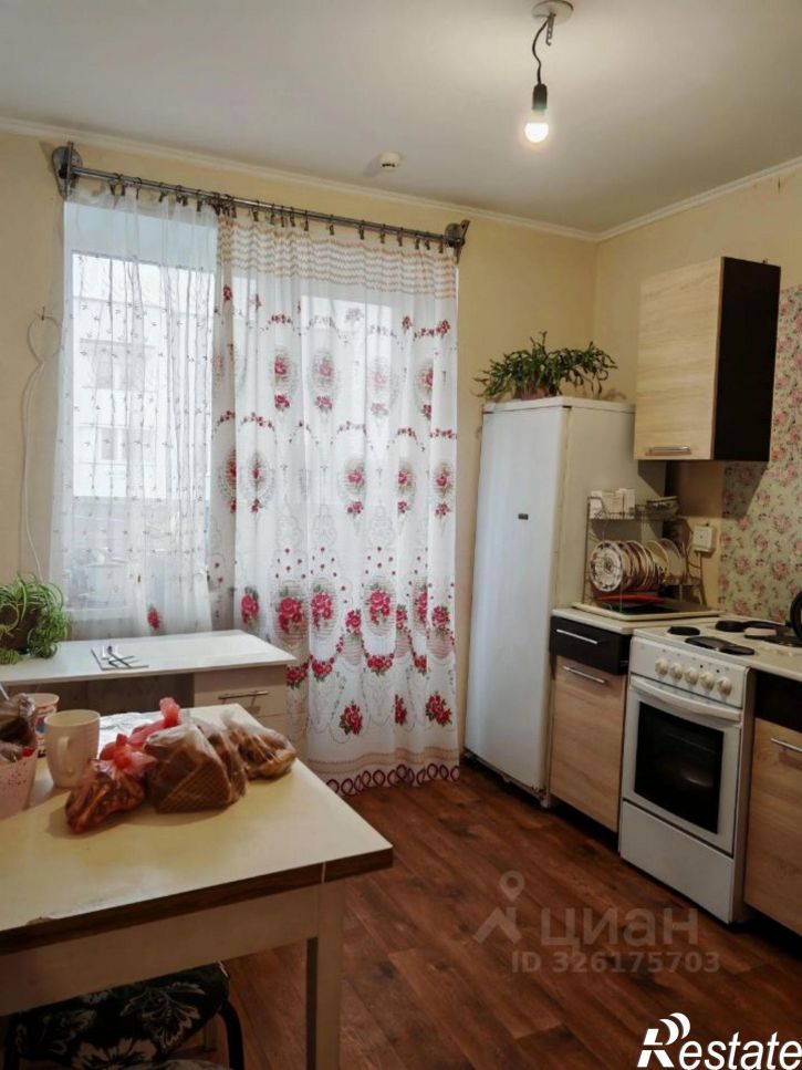 2-комн квартира ул Василия Татищева, 10,  д. 10