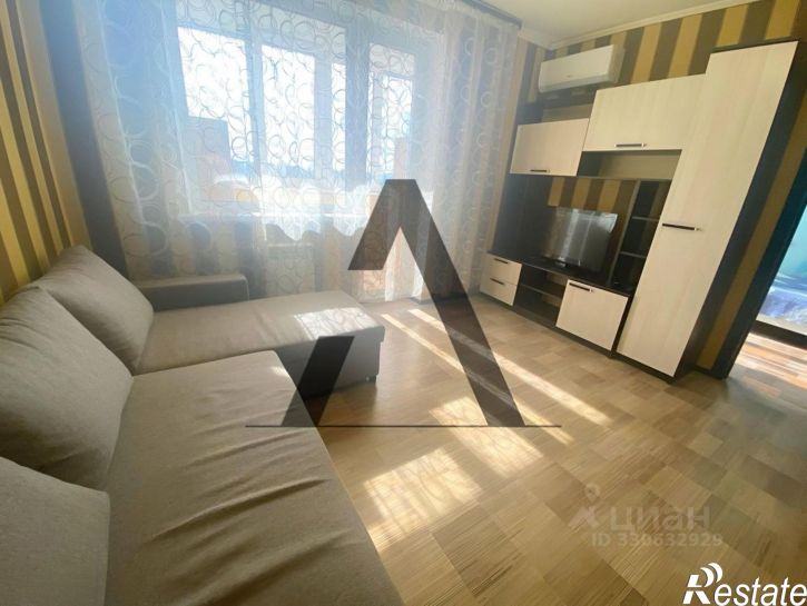 2-комн квартира улица Дыбенко, 27А,  д. 27А