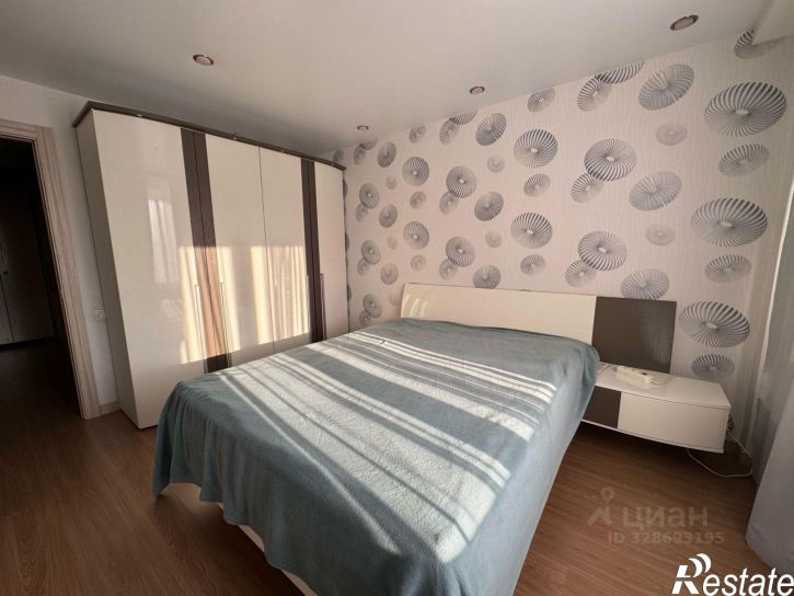 3-комн квартира Осетинская улица, 11А,  д. 11А