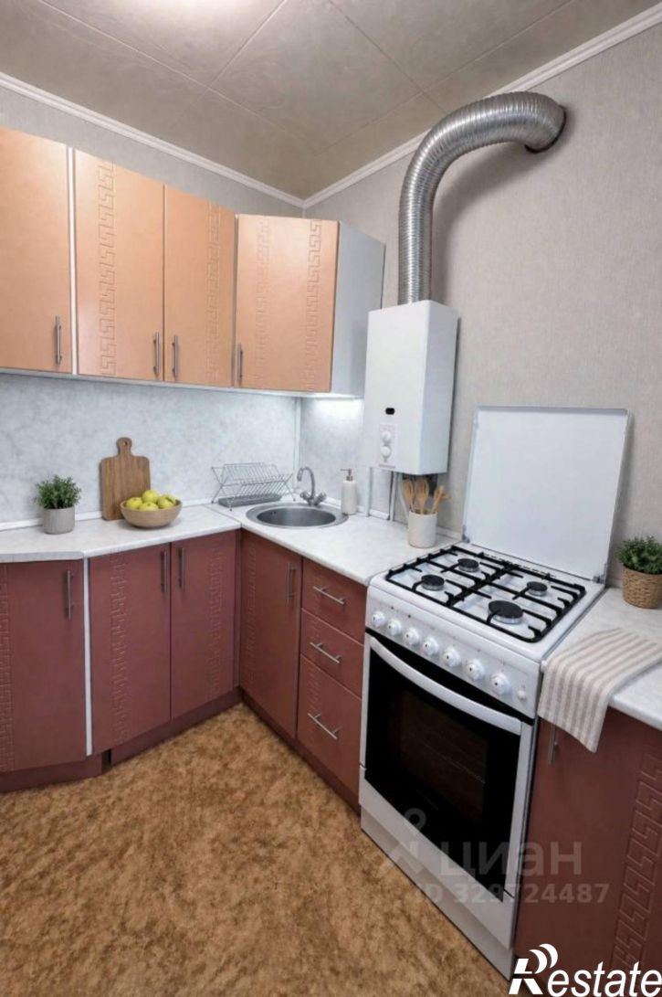 3-комн квартира Ленинградская улица, 50,  д. 50