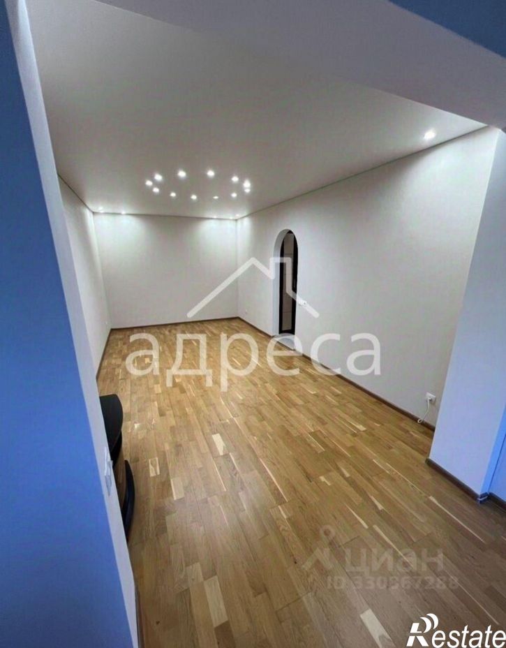 2-комн квартира Гаражная улица, 18,  д. 18