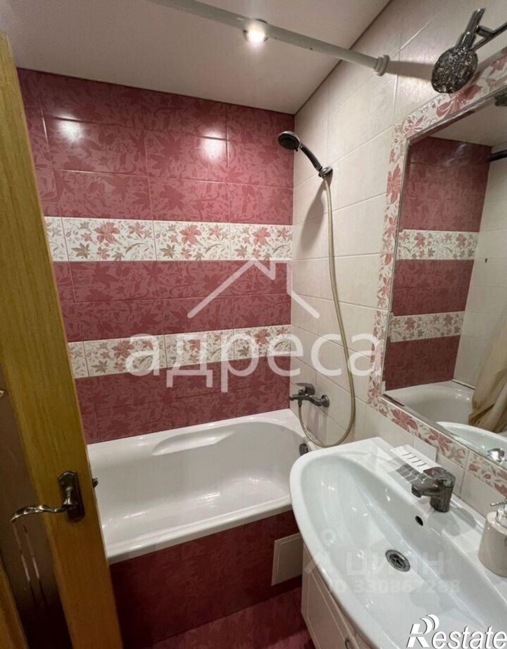 2-комн квартира Гаражная улица, 18,  д. 18