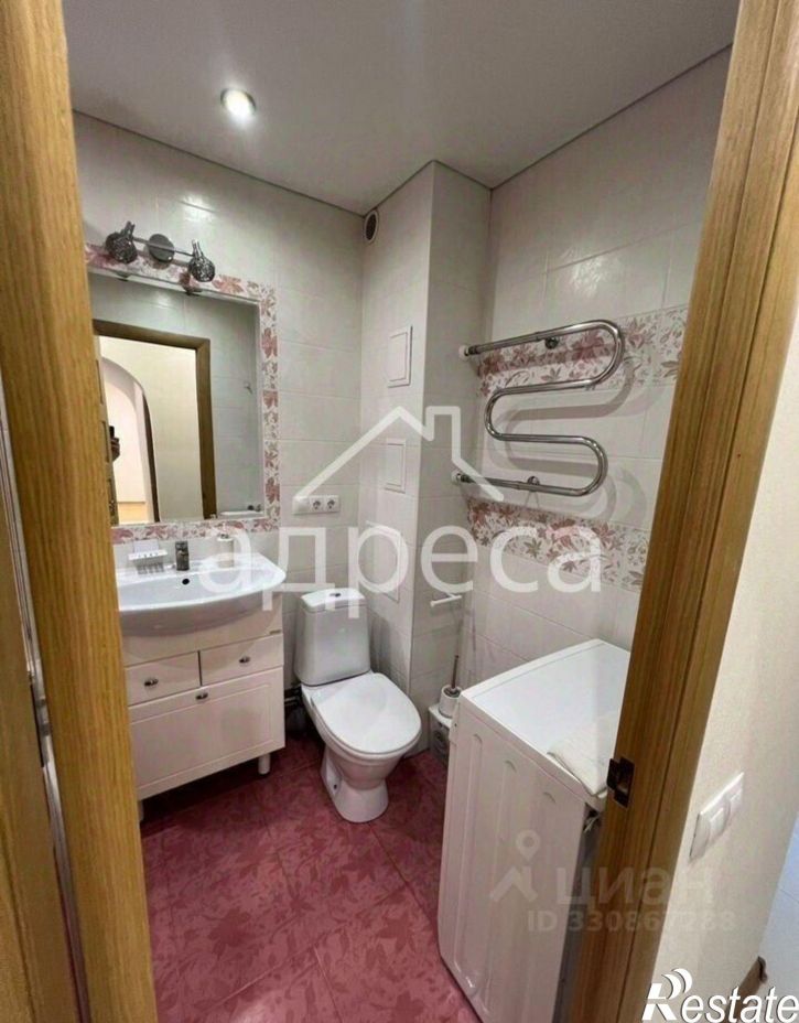 2-комн квартира Гаражная улица, 18,  д. 18