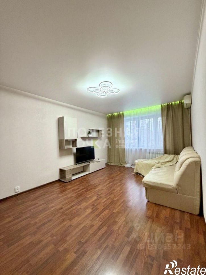 3-комн квартира пр-кт Карла Маркса, 15,  д. 15