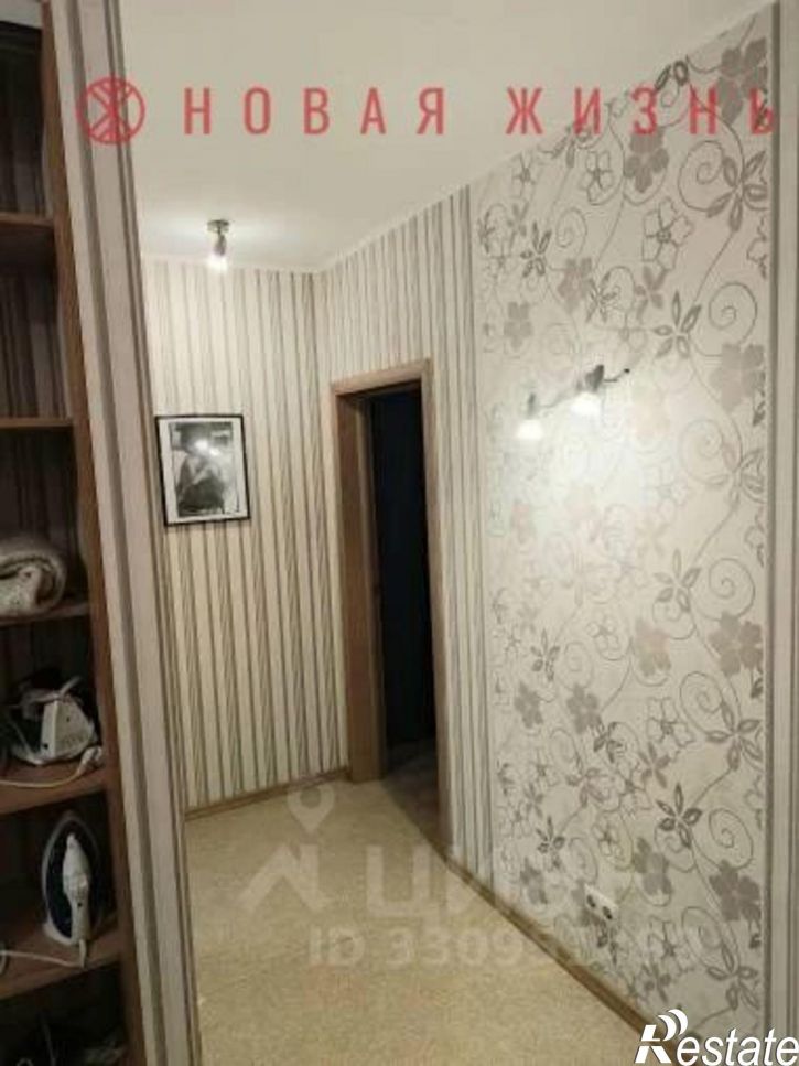 2-комн квартира Революционная улица, 4,  д. 4