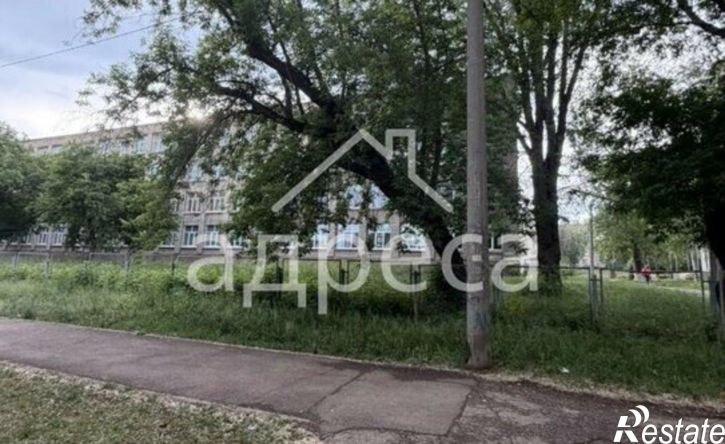 2-комн квартира проспект Карла Маркса, 380,  д. 380