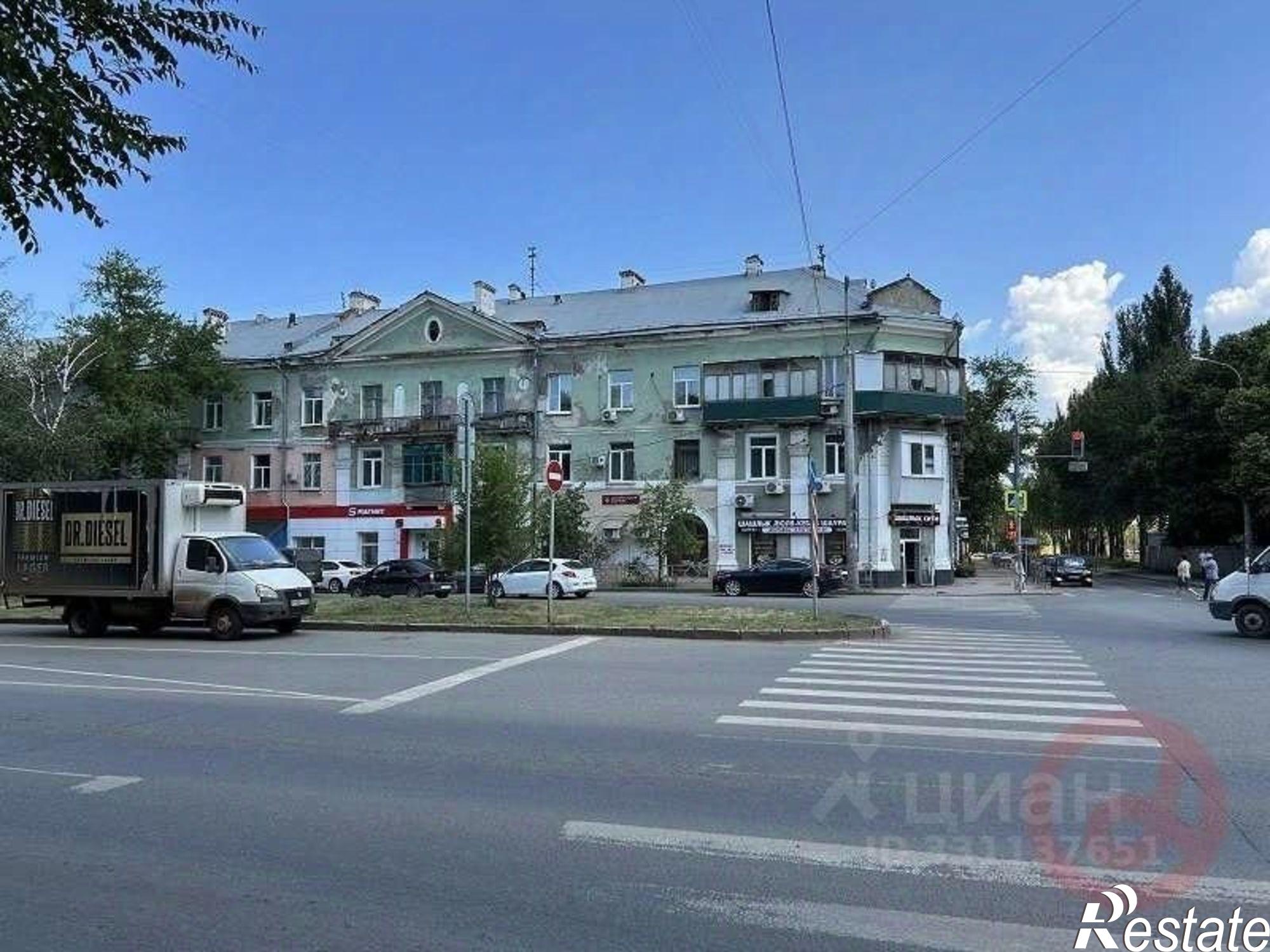 Купить торговое помещение за 10 500 200 рублей на ул Краснодонская, 9