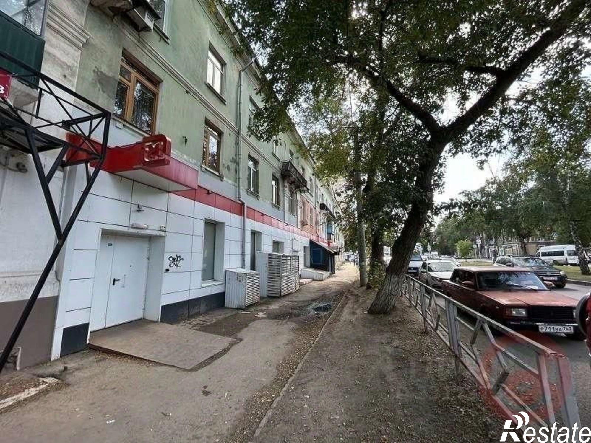 Купить торговое помещение за 10 500 200 рублей на ул Краснодонская, 9