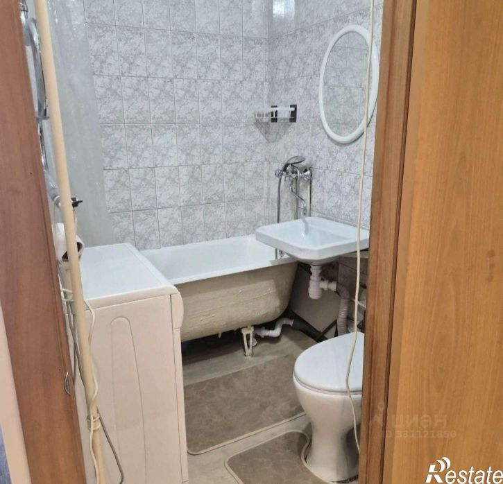 2-комн квартира улица Николая Панова, 15,  д. 15