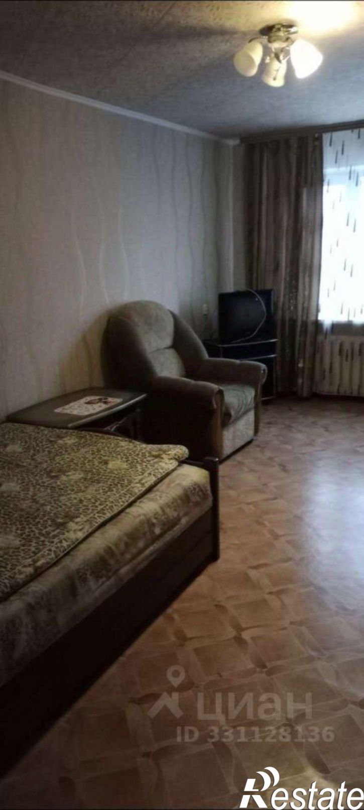 3-комн квартира улица Георгия Димитрова, 37А,  д. 37А