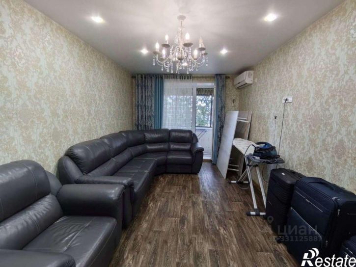 3-комн квартира улица Авроры, 110А,  д. 110А
