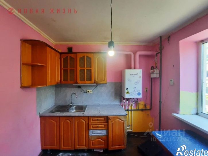 1-комн квартира улица Евгения Золотухина, 12,  д. 12