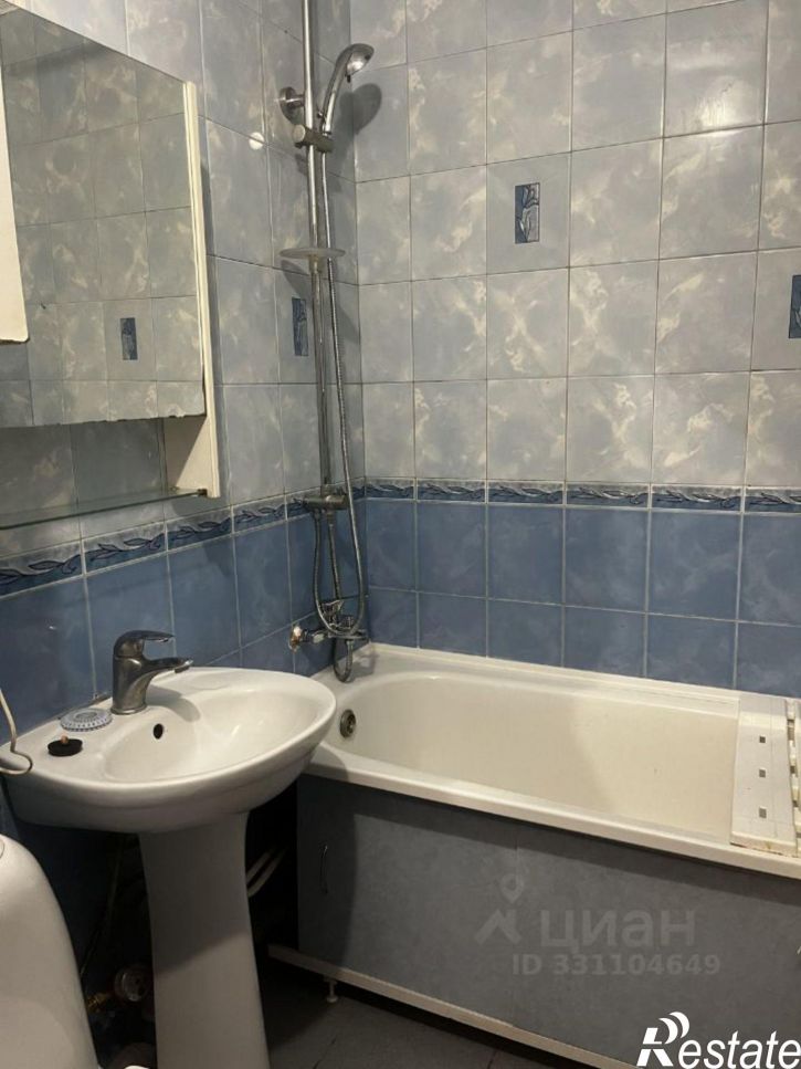 2-комн квартира проспект Юных Пионеров, 59,  д. 59