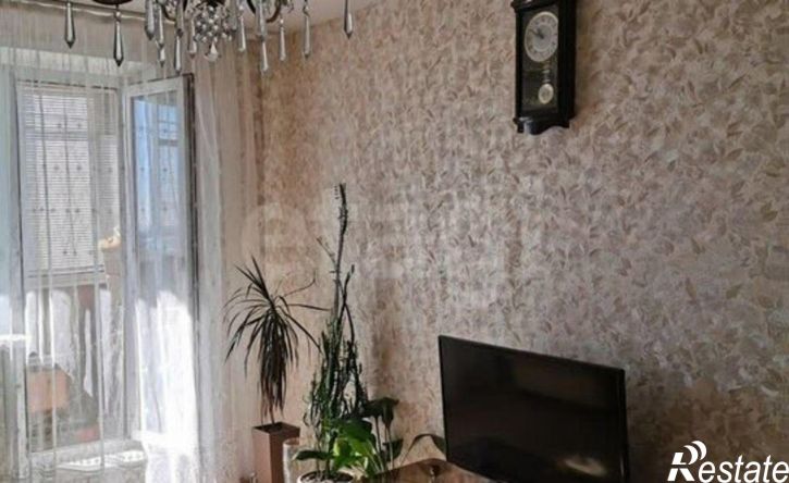2-комн квартира 11-й кв-л, 2,  д. 2
