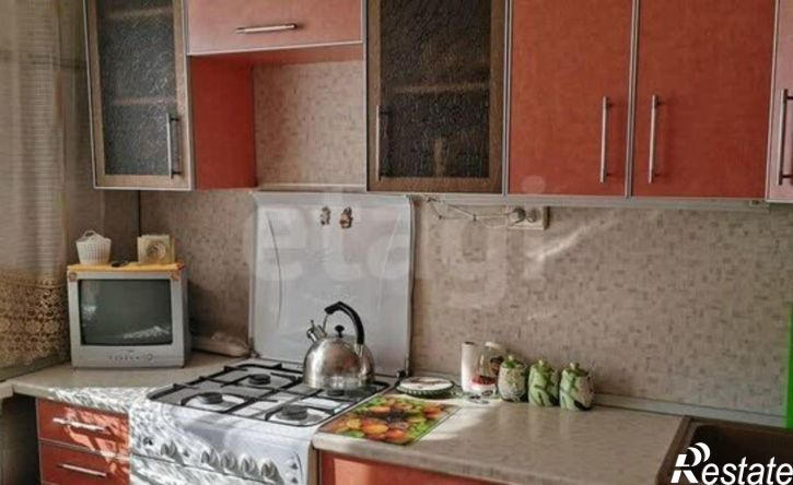 2-комн квартира 11-й кв-л, 2,  д. 2