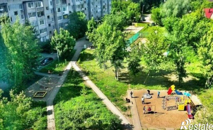 2-комн квартира 11-й кв-л, 2,  д. 2