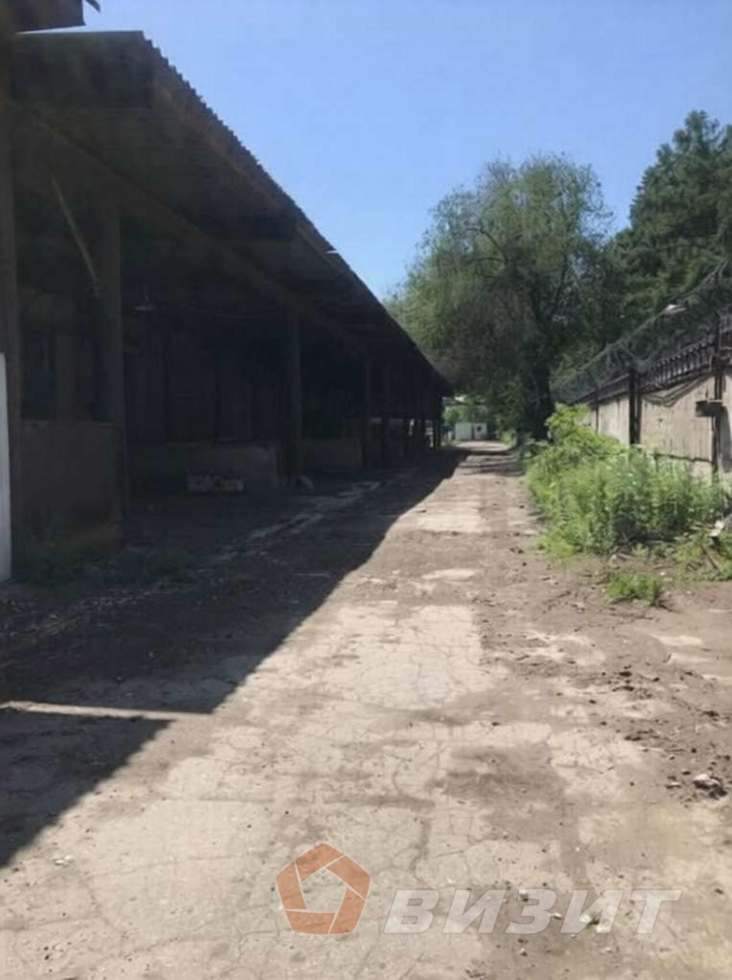 Сдать производственную площадь за 2 625 000 рублей на Земеца улица, 4