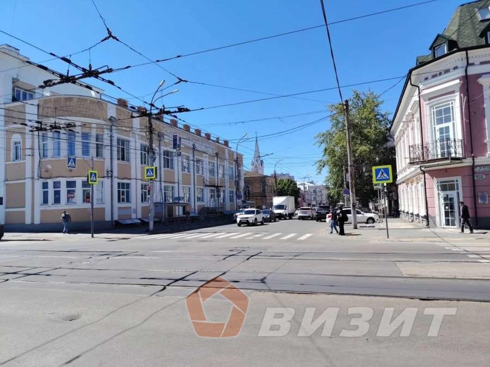Сдать торговое помещение за 218 500 рублей на Фрунзе улица, 100