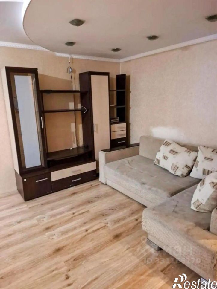 2-комн квартира Аэродромная улица, 108,  д. 108