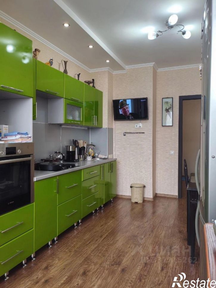 3-комн квартира Молодёжная улица, 8Б,  д. 8Б