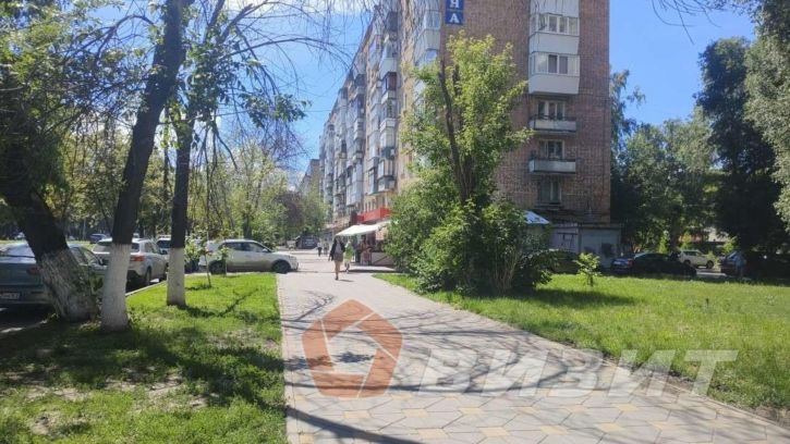 Торговое помещение Ленина проспект, 10