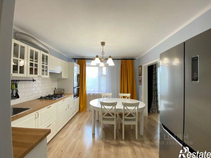 3-комн квартира улица Стара-Загора, 52,  д. 52
