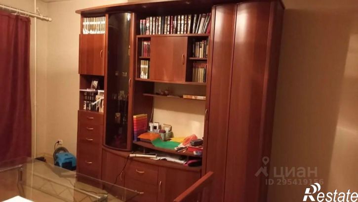 3-комн квартира Гаражная улица, 18,  д. 18