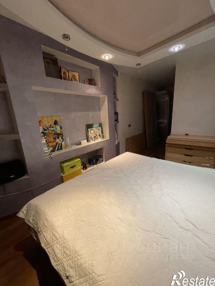 4-комн квартира пер Карякина, 1,  д. 1