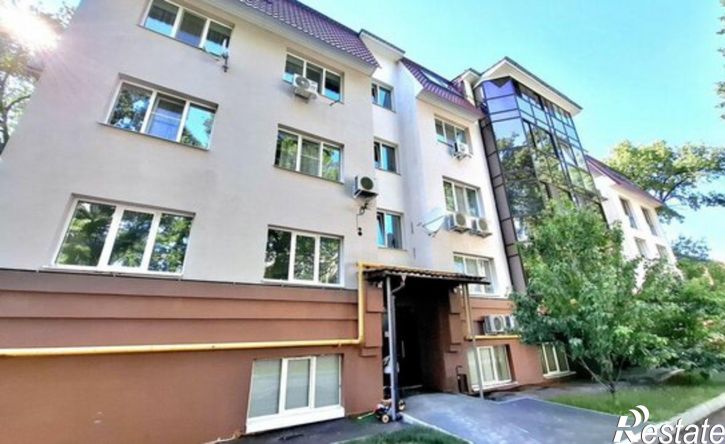 3-комн квартира пр-ка 8-я, 12,  д. 12