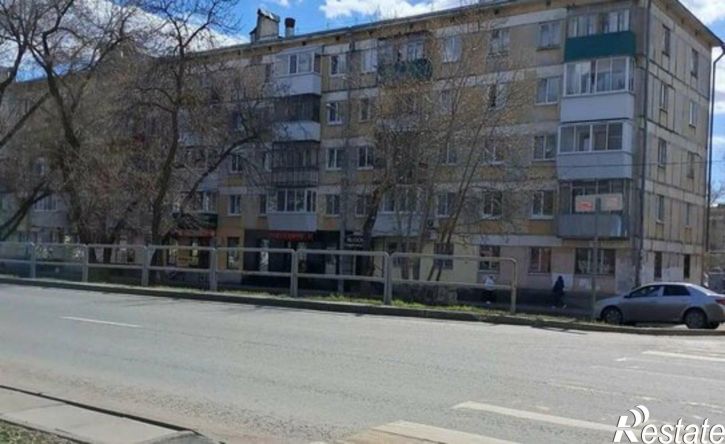 2-комн квартира 4-й кв-л, 1,  д. 1