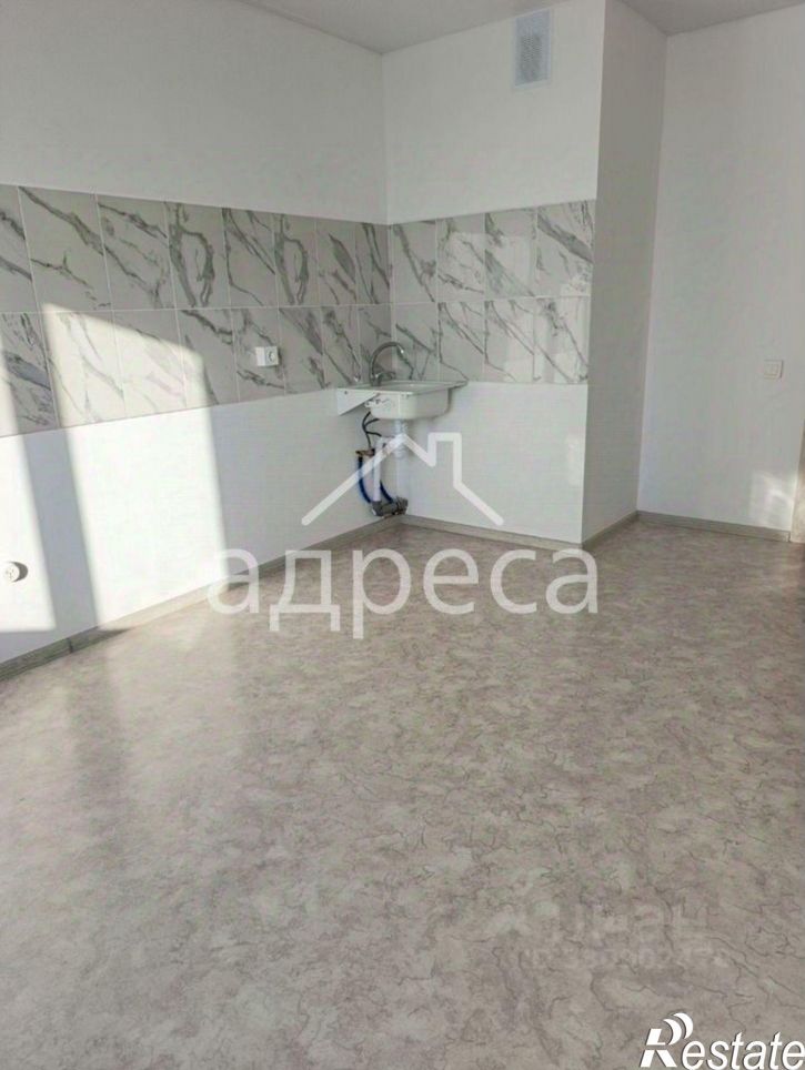 3-комн квартира ул Краснодонская, 8,  д. 8