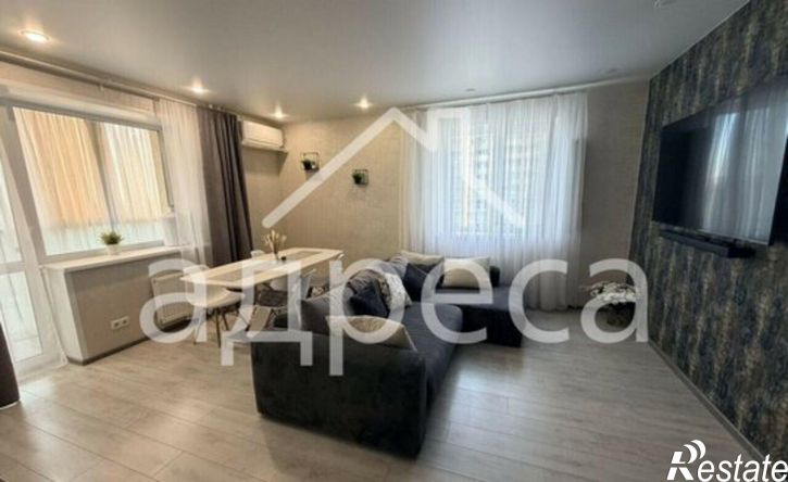 3-комн квартира ул Осетинская, 10,  д. 10