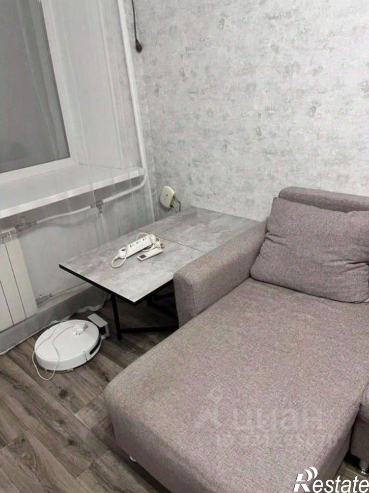 2-комн квартира ул Советской Армии, 210,  д. 210