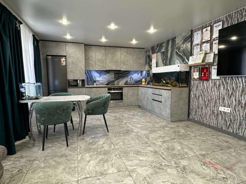 Продажа 3-комн квартиры 1-й квартал, 42