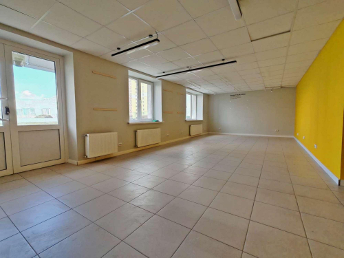 Продажа помещения Александра Солженицына улица, 9