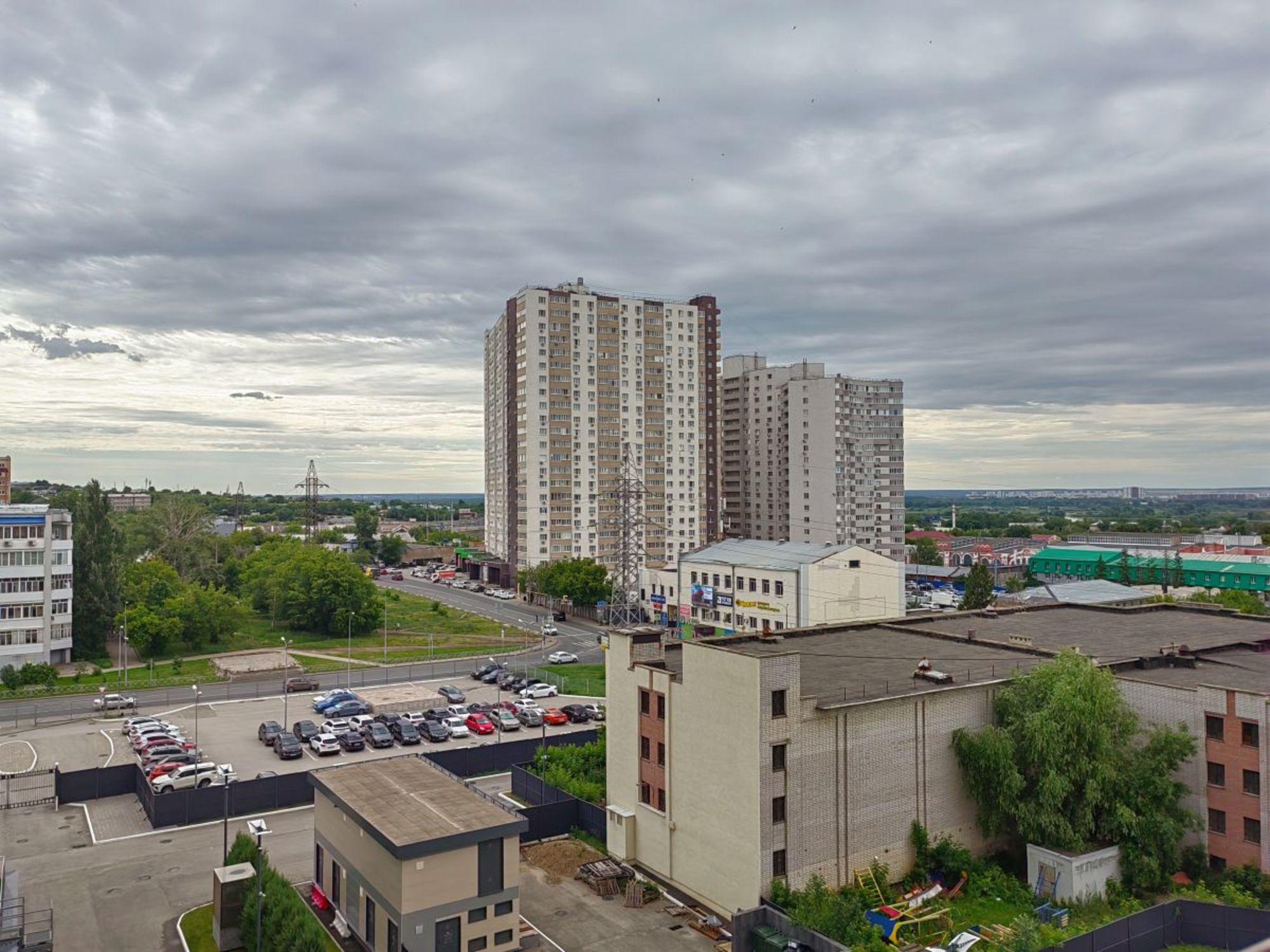 Купить квартиру за 15 000 000 рублей на Урицкого улица, 23