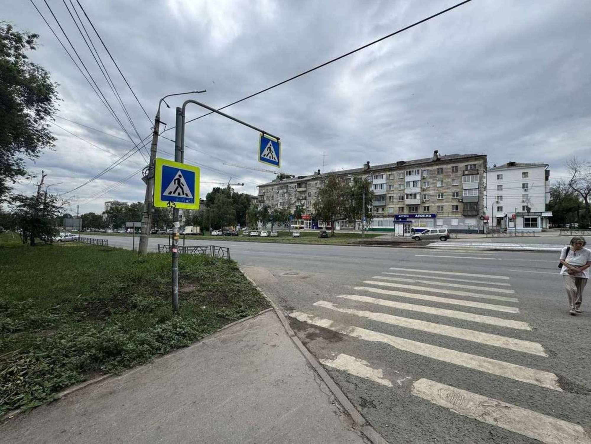 Сдать торговое помещение за 37 000 рублей на 22 Партсъезда улица, 21