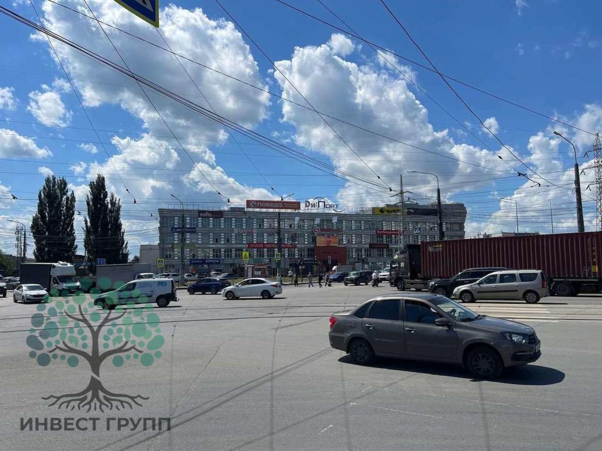 Сдать торговое помещение за 140 000 рублей на Заводское шоссе, 111