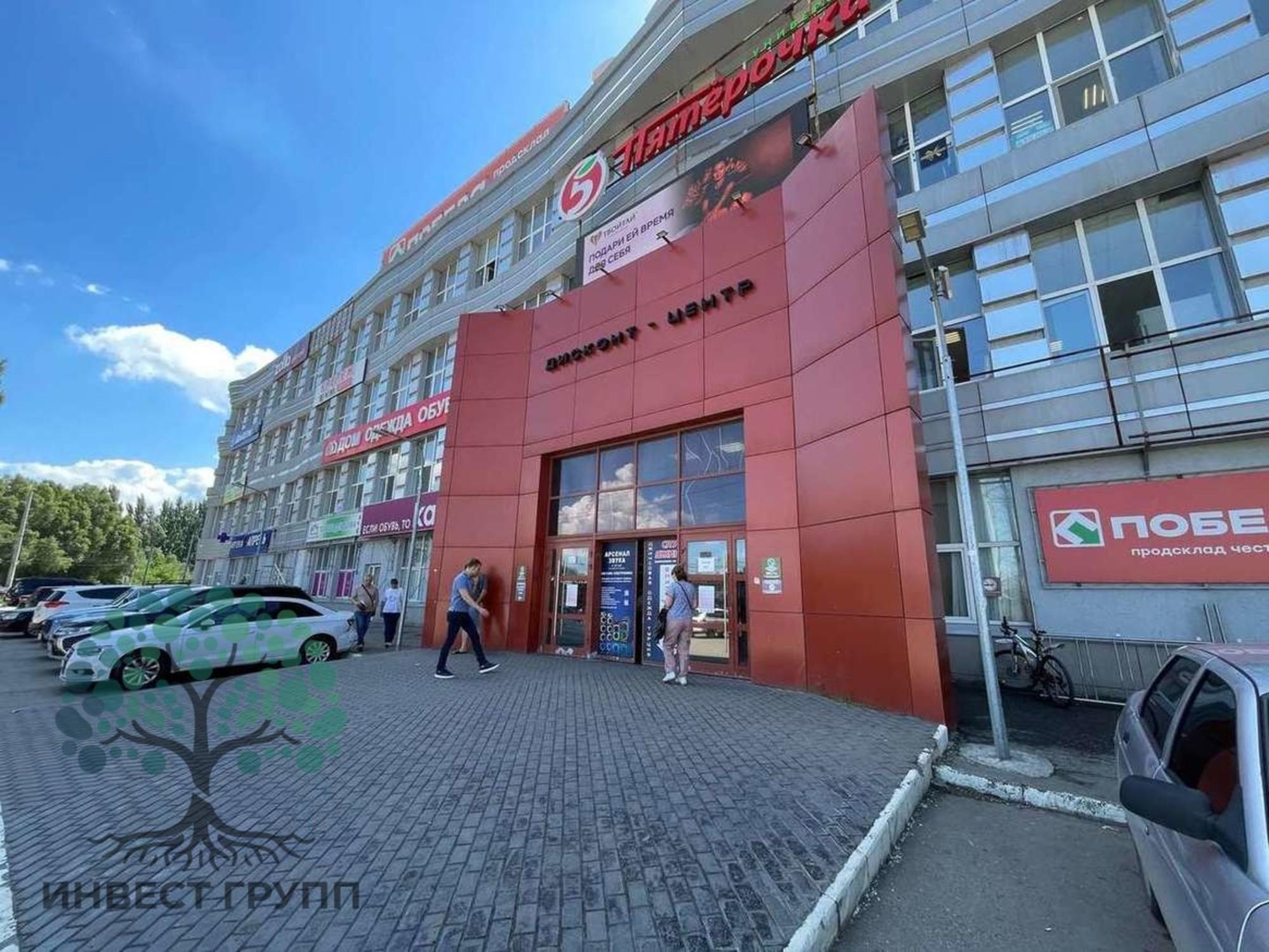Сдать торговое помещение за 140 000 рублей на Заводское шоссе, 111