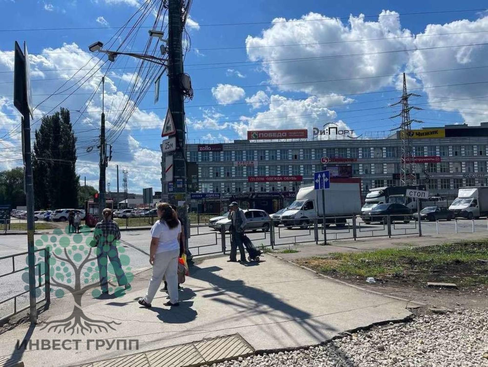 Сдать торговое помещение за 140 000 рублей на Заводское шоссе, 111