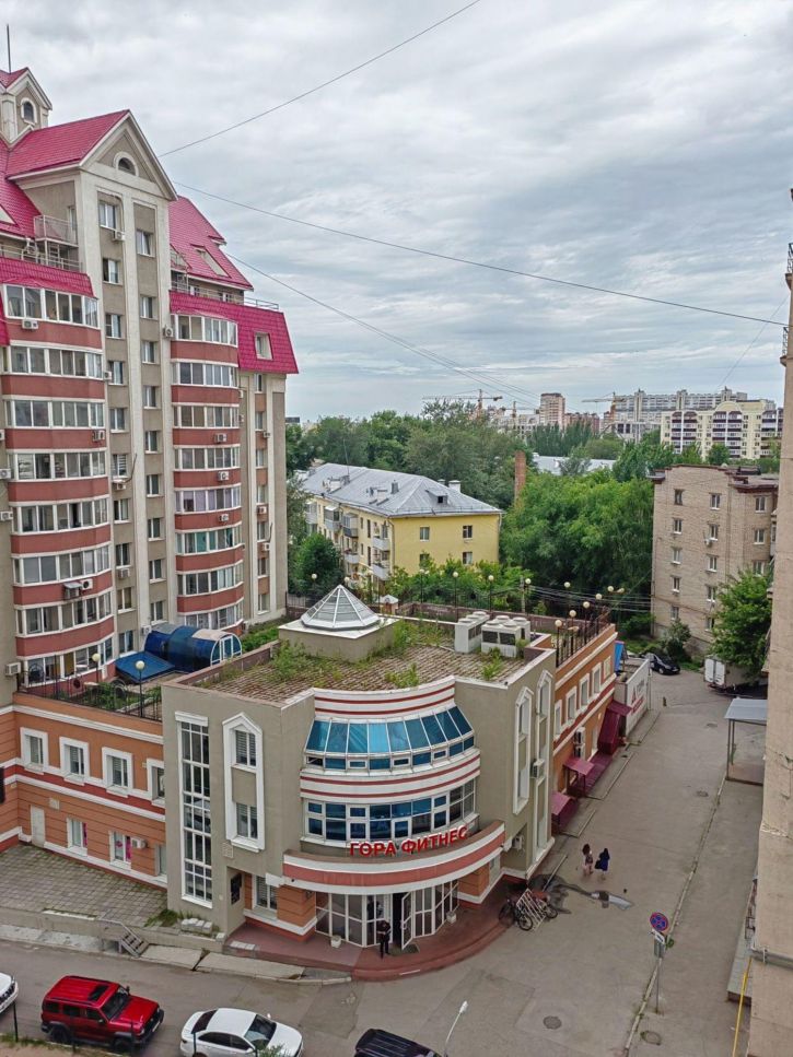 3-комн квартира Урицкого улица, 23