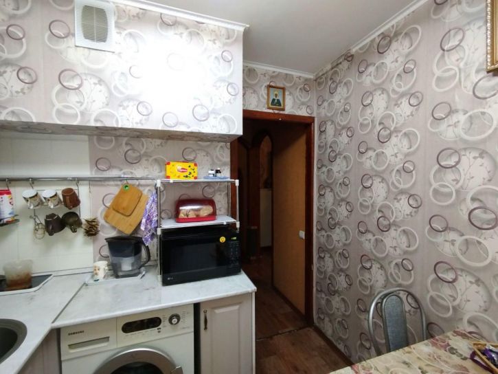2-комн квартира Мориса Тореза улица, 11