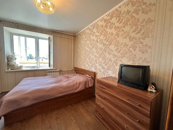 2-комн квартира Агибалова улица, 70