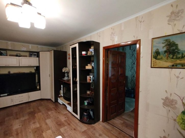2-комн квартира Мориса Тореза улица, 11
