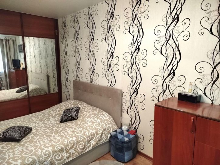 2-комн квартира Мориса Тореза улица, 11