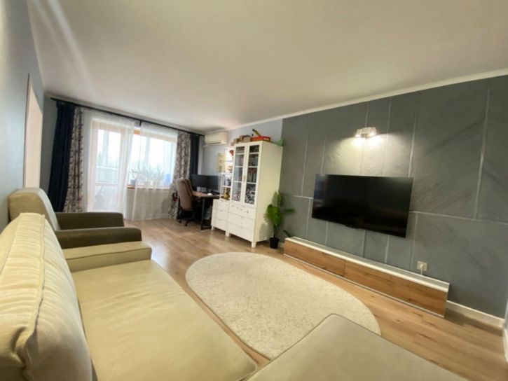3-комн квартира Стара-Загора улица, 52