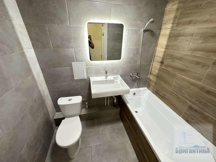 2-комн квартира Запорожская улица, 45